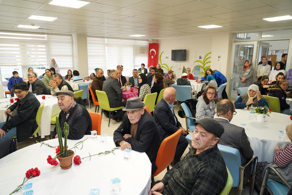 İlçemizde 18-24 Mart Yaşlılara Saygı Haftası Dolayısıyla Program Düzenlendi